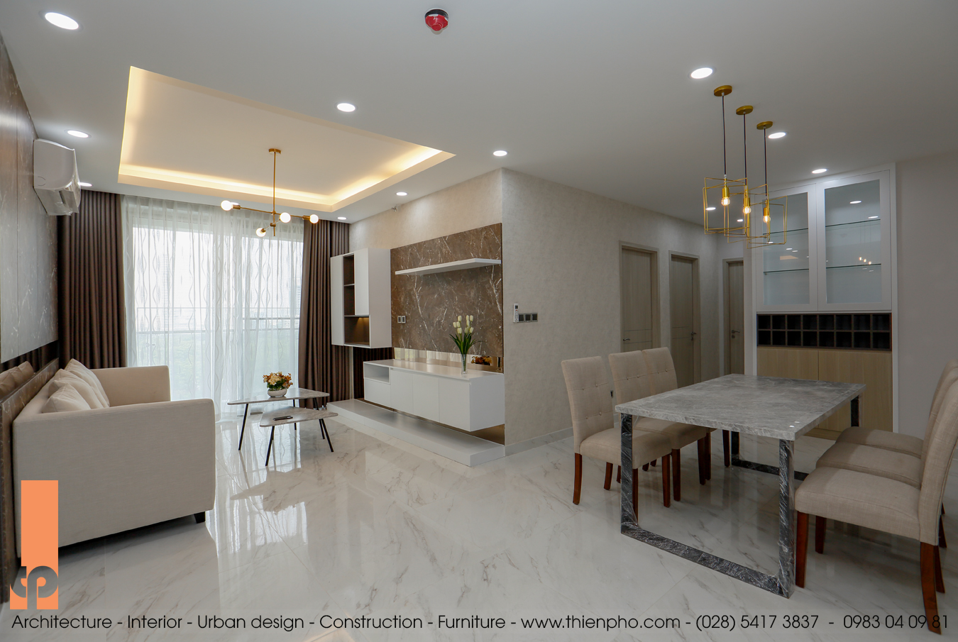 khu vực phòng ăn và phòng khách?>